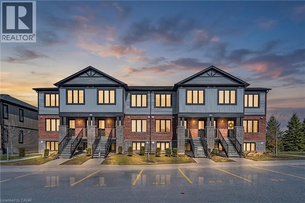 D8 - 160 ROCHEFORT STREET Image 1