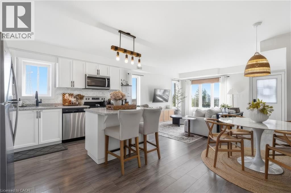 D8 - 160 ROCHEFORT STREET Image 11