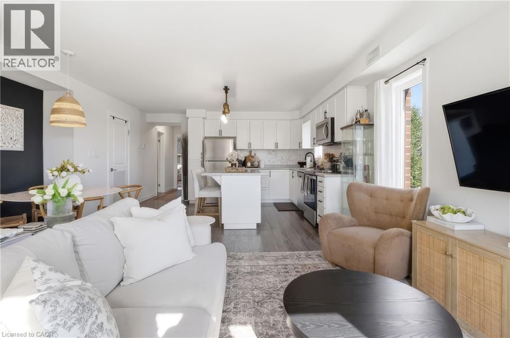 D8 - 160 ROCHEFORT STREET Image 20