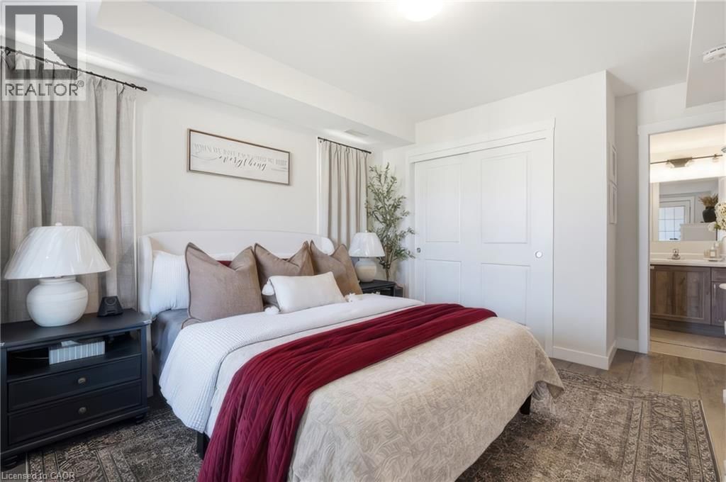 D8 - 160 ROCHEFORT STREET Image 23