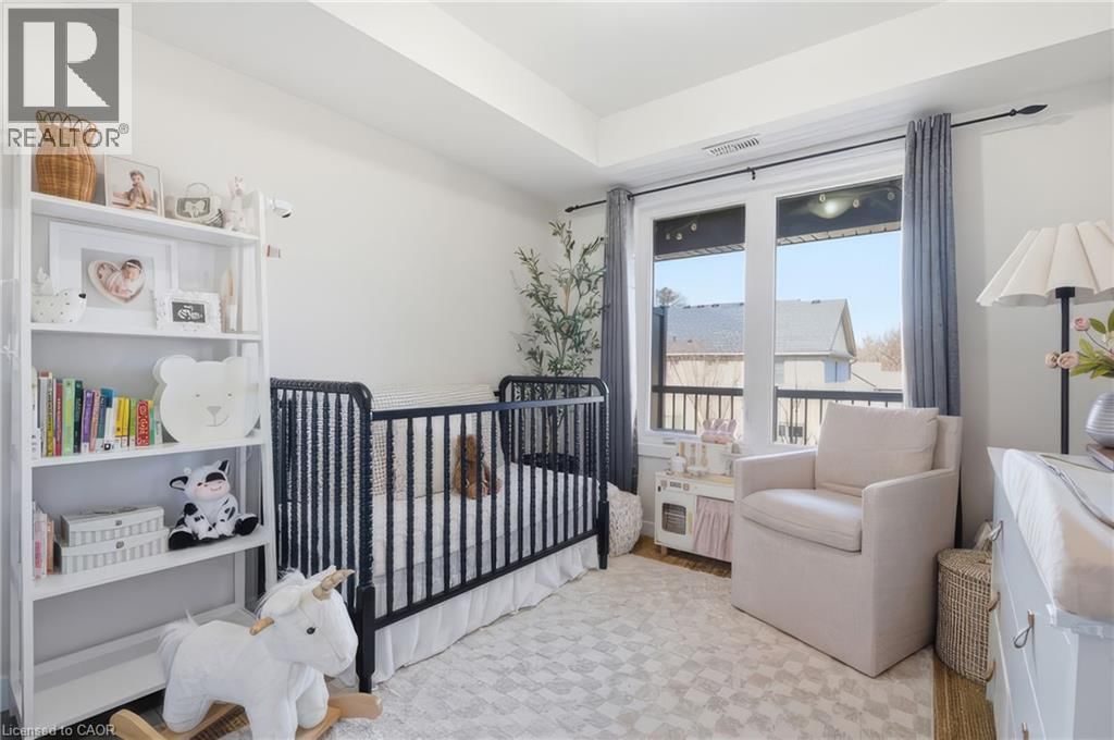 D8 - 160 ROCHEFORT STREET Image 26