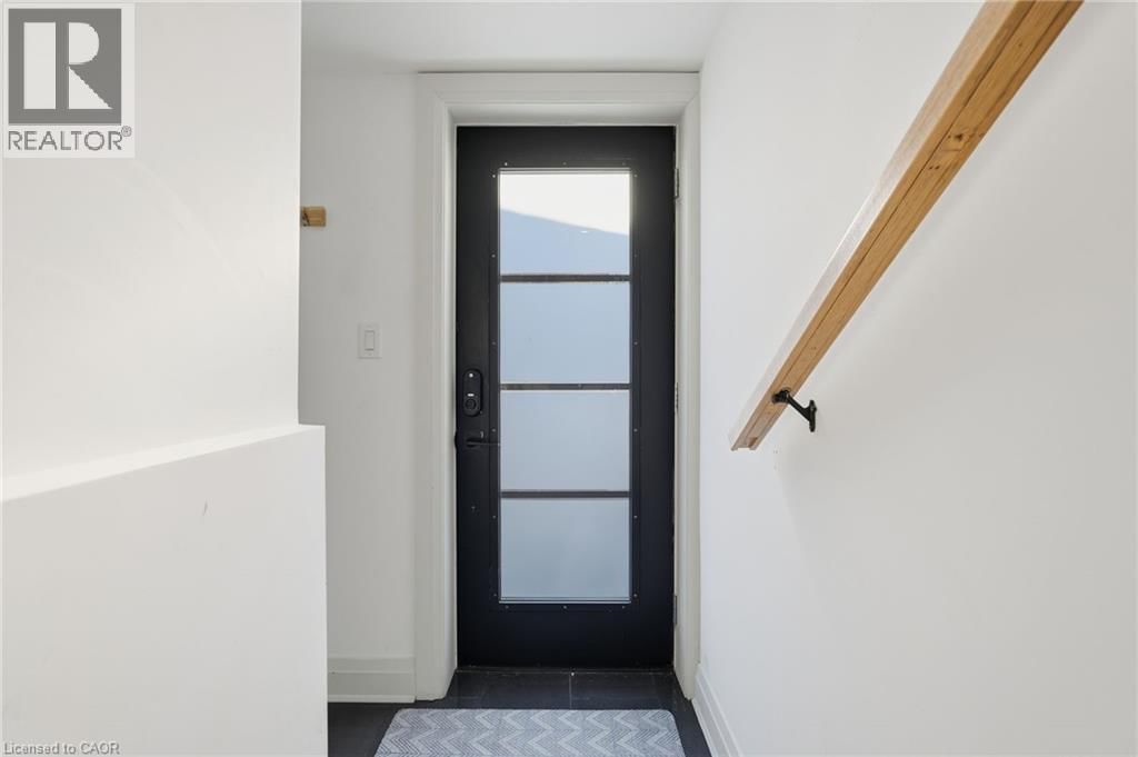 286 EAST 18TH STREET Image 28