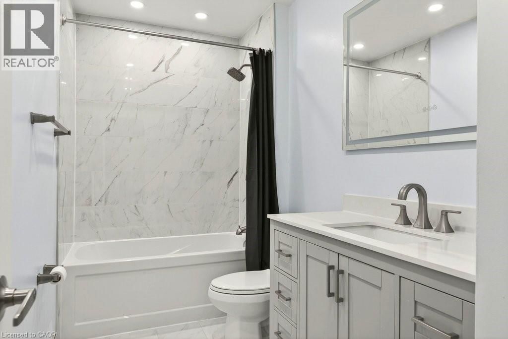 40 - 30 DUNDALK DRIVE Image 33