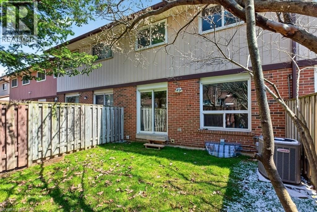 40 - 30 DUNDALK DRIVE Image 36