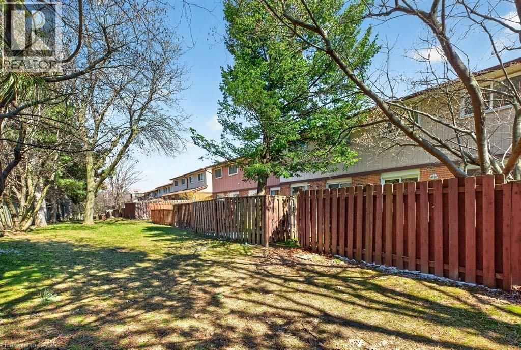 40 - 30 DUNDALK DRIVE Image 39