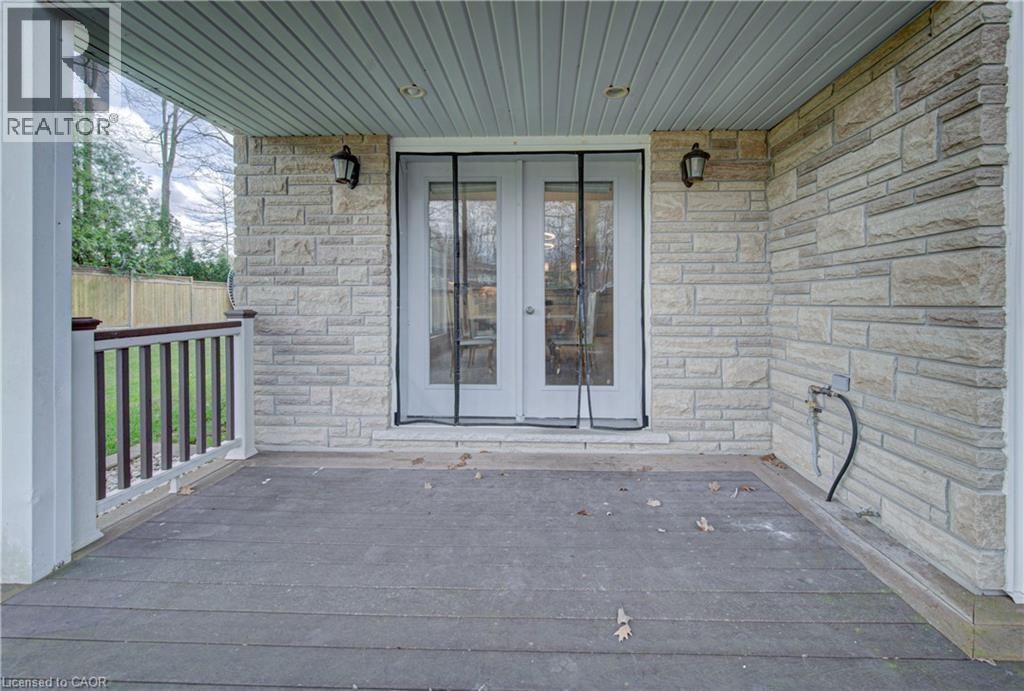 298 FERNDALE PLACE Image 38