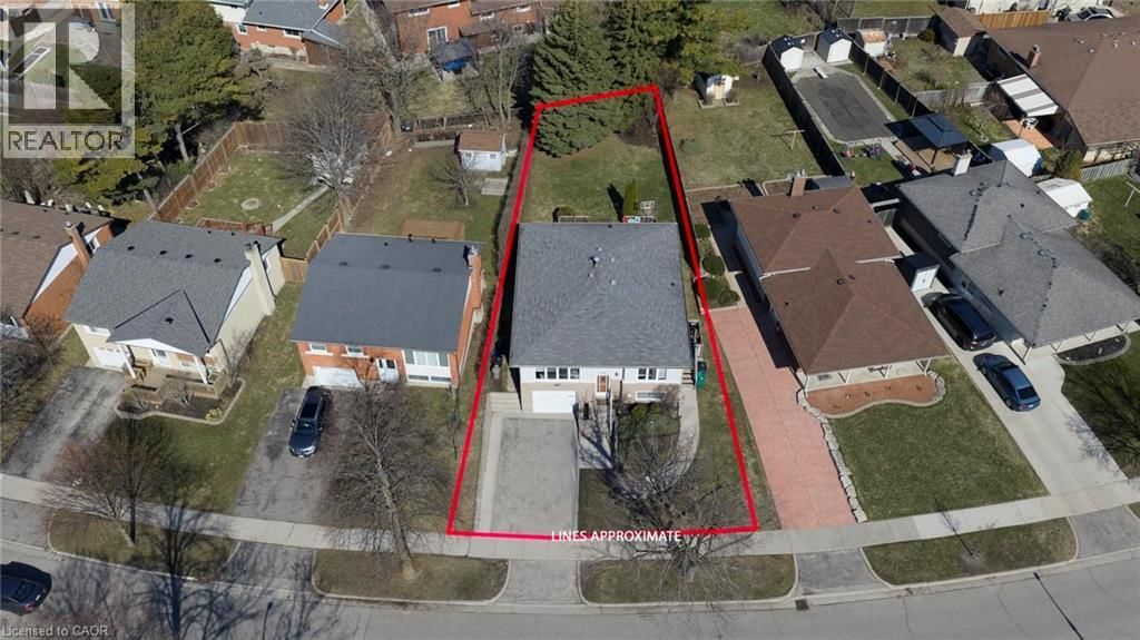 228 HOLBORN DRIVE Image 33