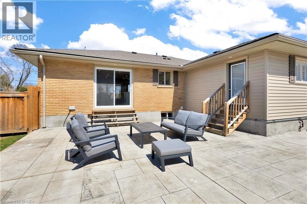 44 KINNARD ROAD Image 13