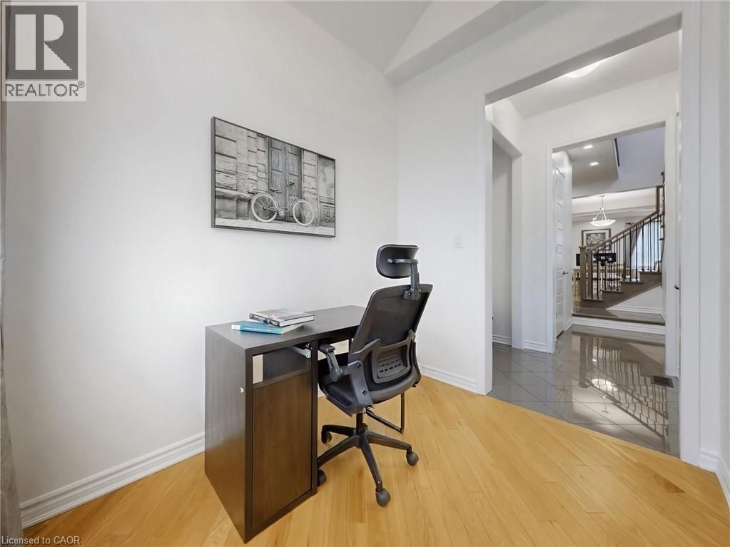 1229 SWEETFERN CRESCENT Image 19