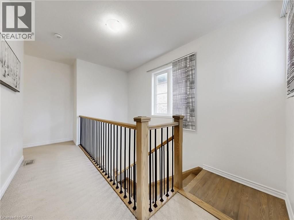 1229 SWEETFERN CRESCENT Image 23