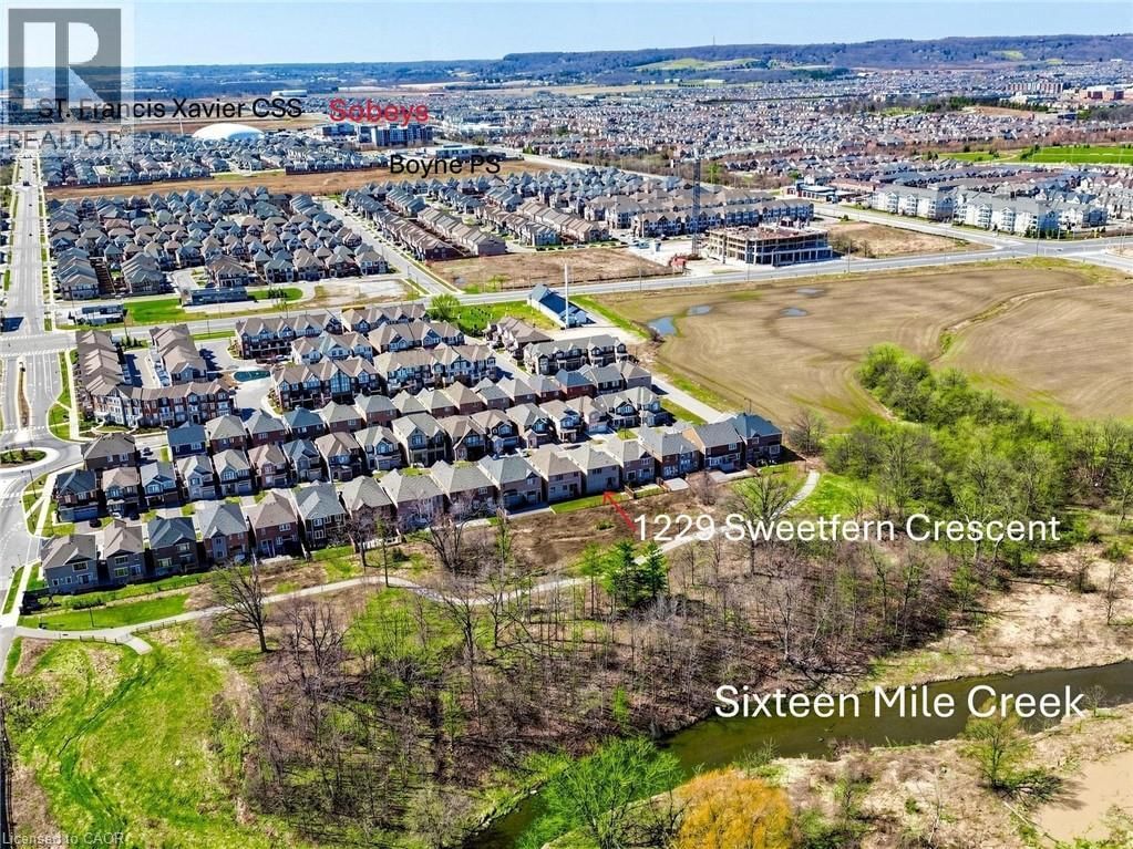 1229 SWEETFERN CRESCENT Image 48