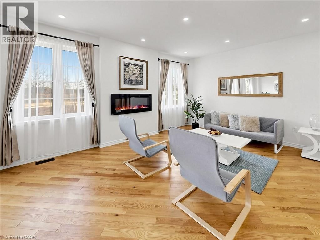 1229 SWEETFERN CRESCENT Image 6