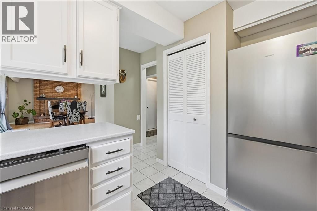 62 TERRACE DRIVE Image 15