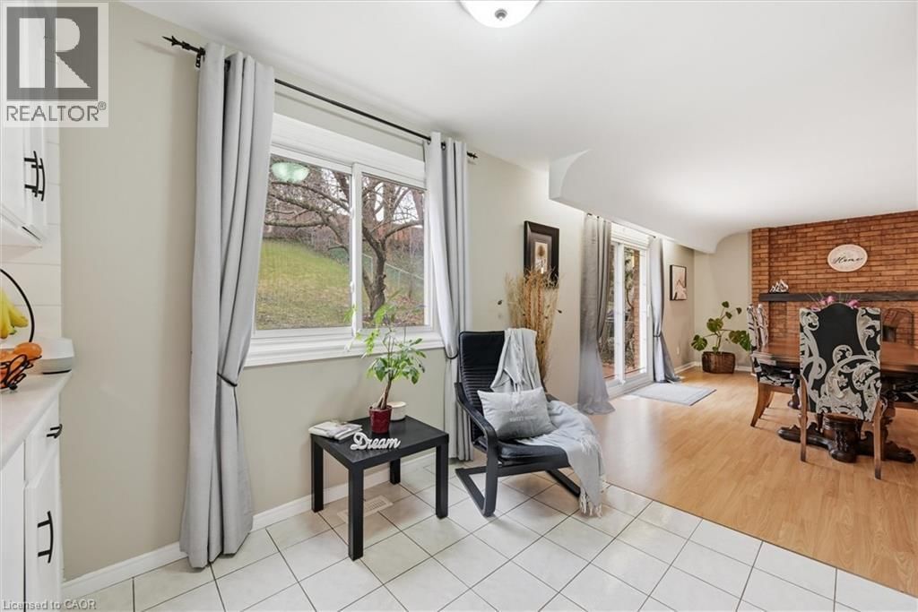 62 TERRACE DRIVE Image 18