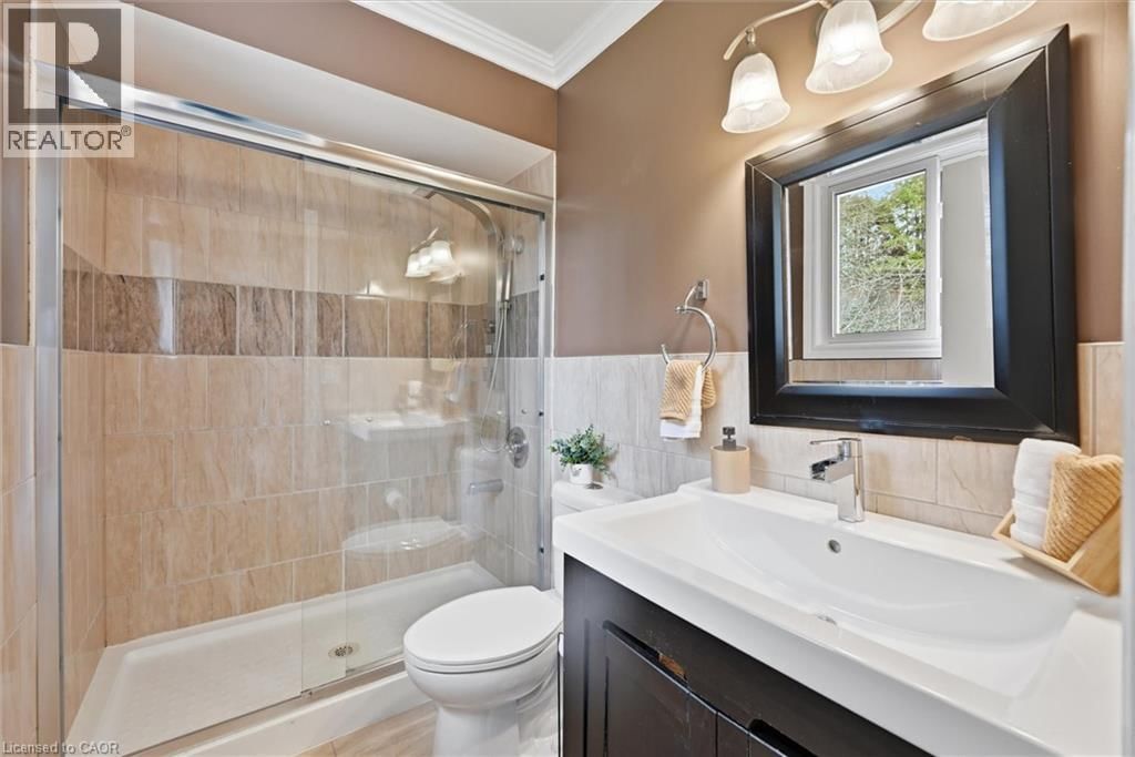 62 TERRACE DRIVE Image 35