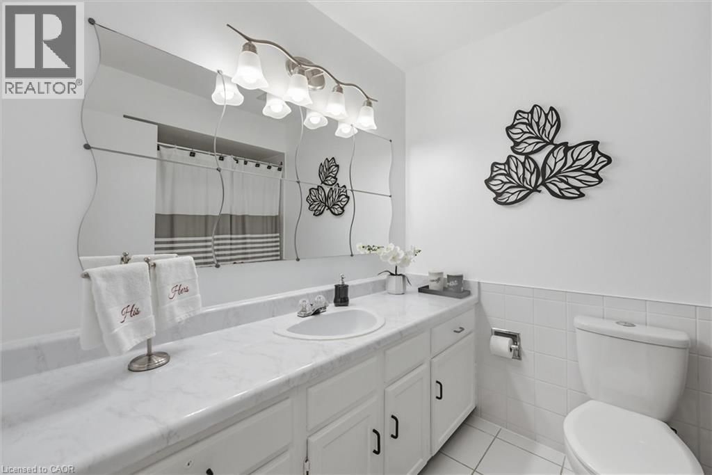 62 TERRACE DRIVE Image 36