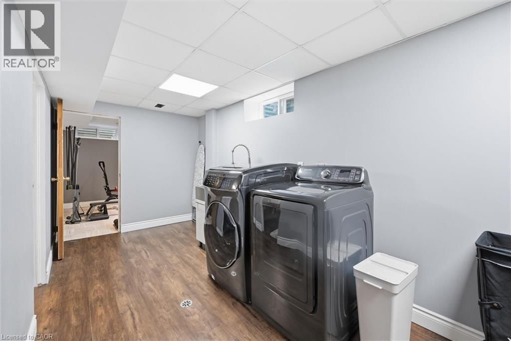 62 TERRACE DRIVE Image 43