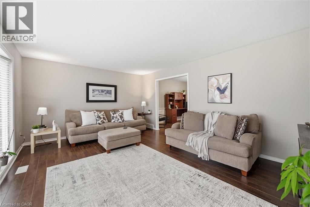 62 TERRACE DRIVE Image 6