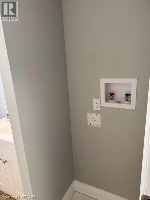 31 ADAIR AVENUE Image 23