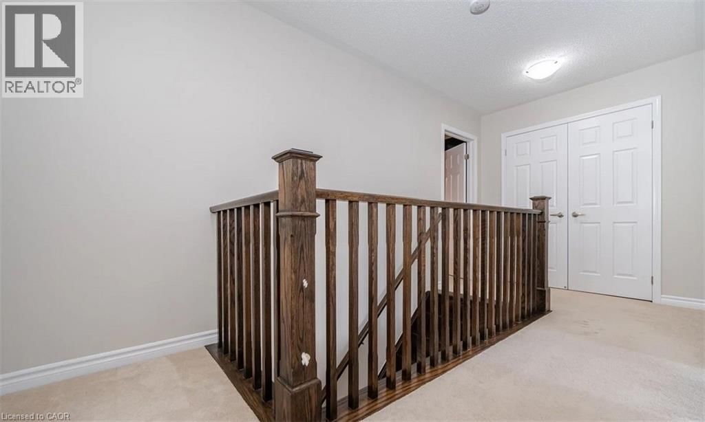 3 LEBLANC CRESCENT Image 12