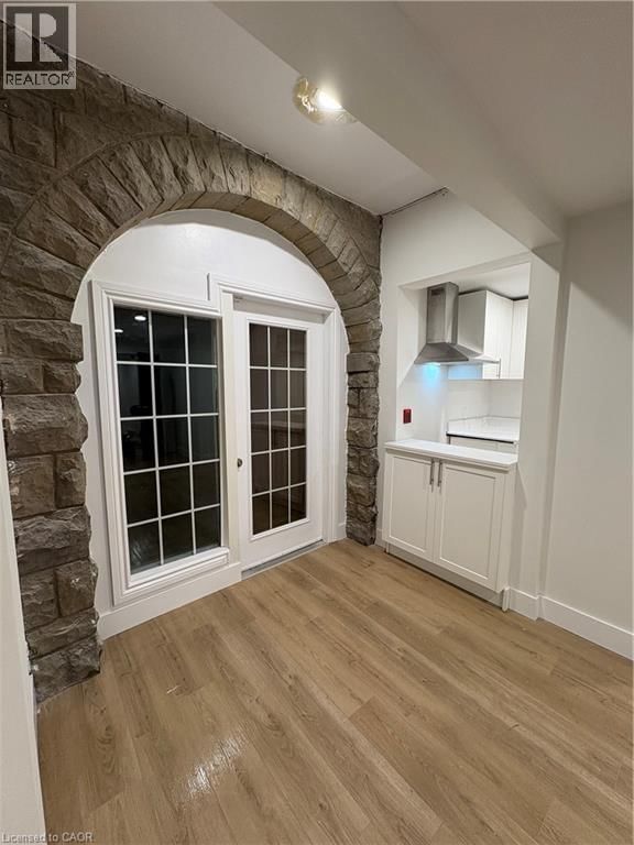 1 - 803 KING STREET Image 1