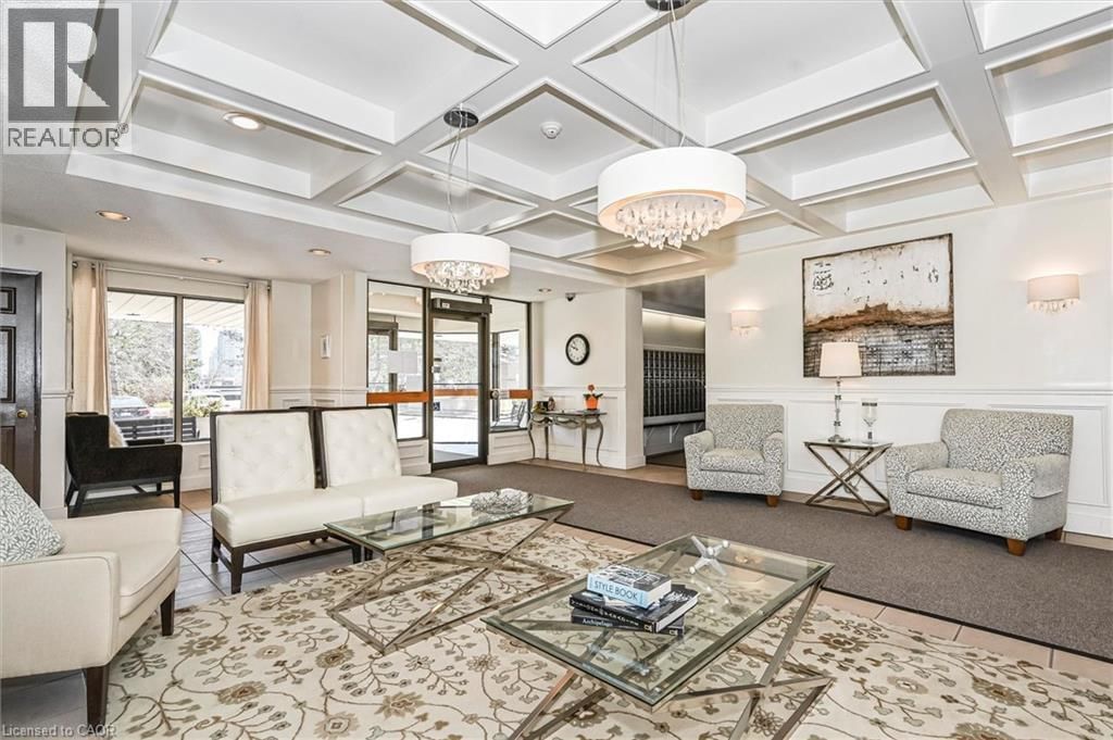 1010 - 265 WESTCOURT PLACE Image 32