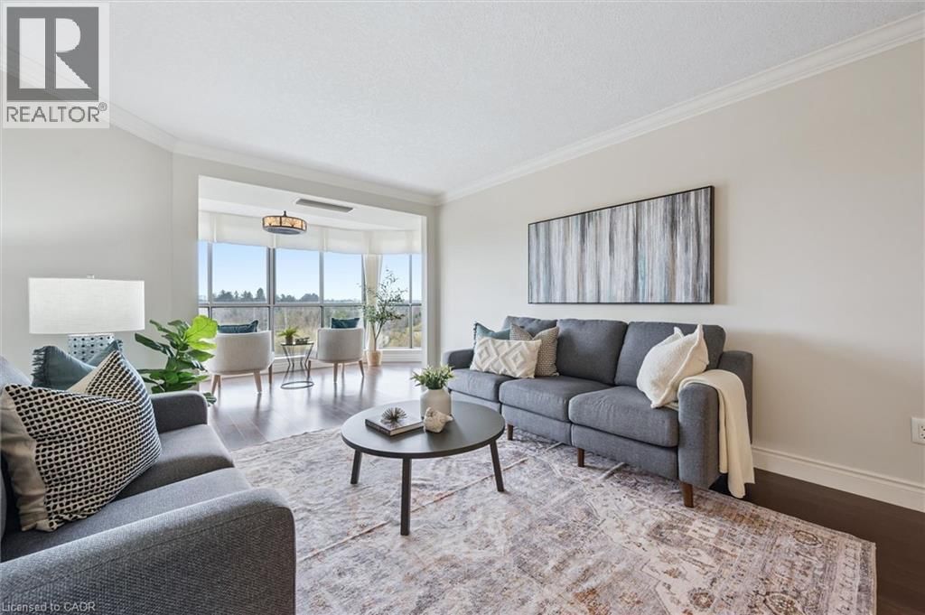 1010 - 265 WESTCOURT PLACE Image 6