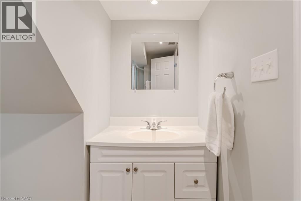 5 ALBERT STREET EAST Image 33