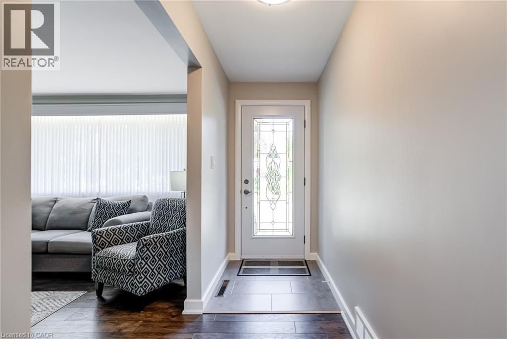 5 ALBERT STREET EAST Image 5