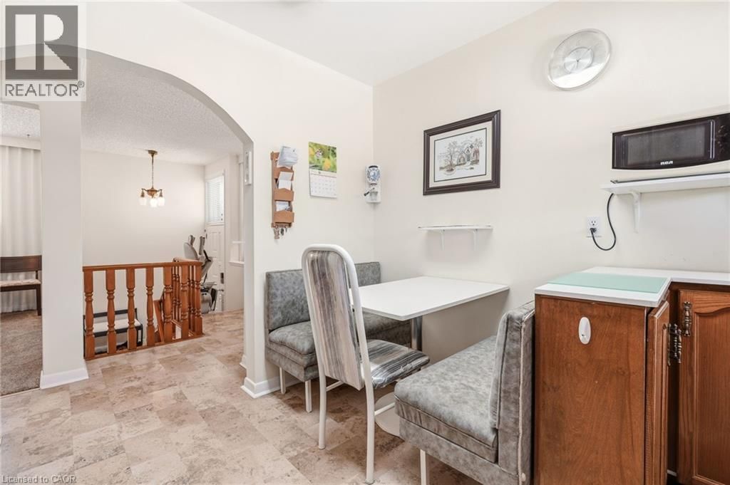 491 WARMINSTER DRIVE Image 10