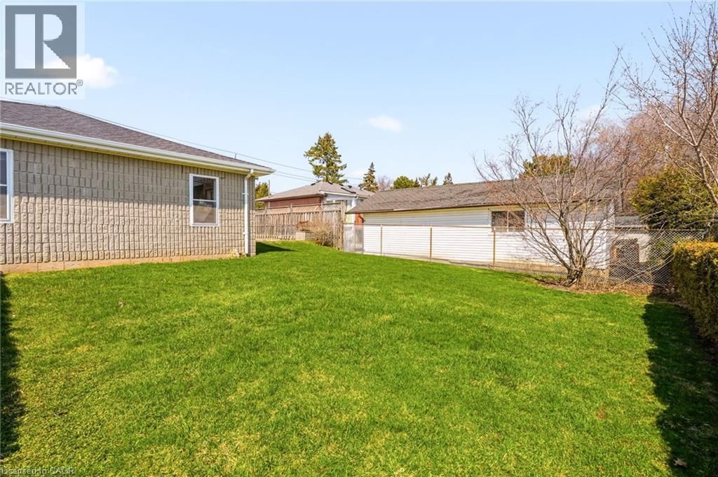 491 WARMINSTER DRIVE Image 24