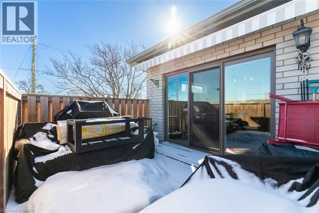 4 - 3757 ST. PETER AVENUE Image 38