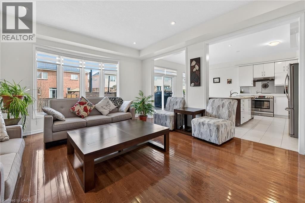 97 SIRENTE DRIVE Image 15