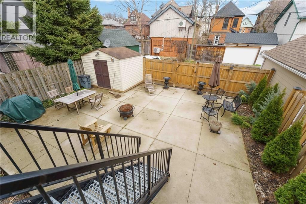 3 - 36 STANLEY AVENUE Image 20