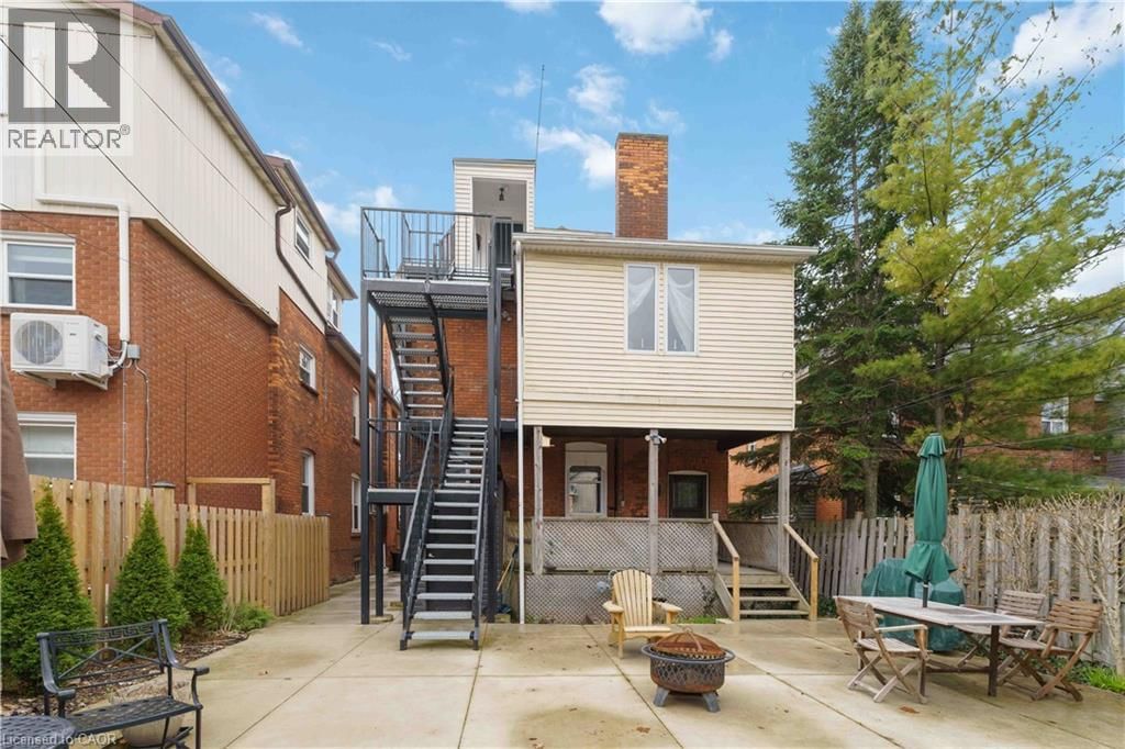 3 - 36 STANLEY AVENUE Image 21