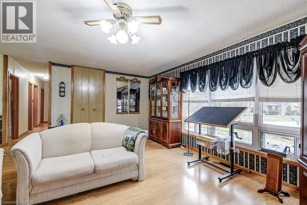 440 INMAN ROAD Image 10