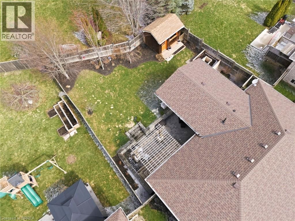 5 SOUTHAMPTON DRIVE Image 28