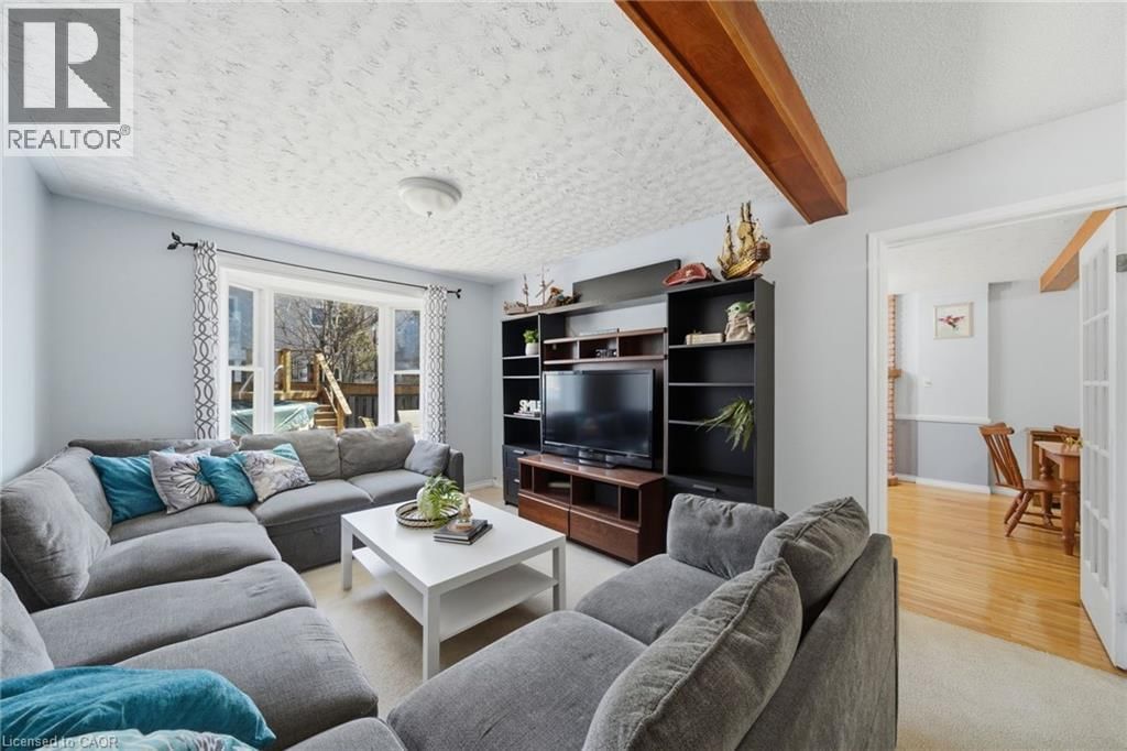 15 FINCH PLACE Image 10