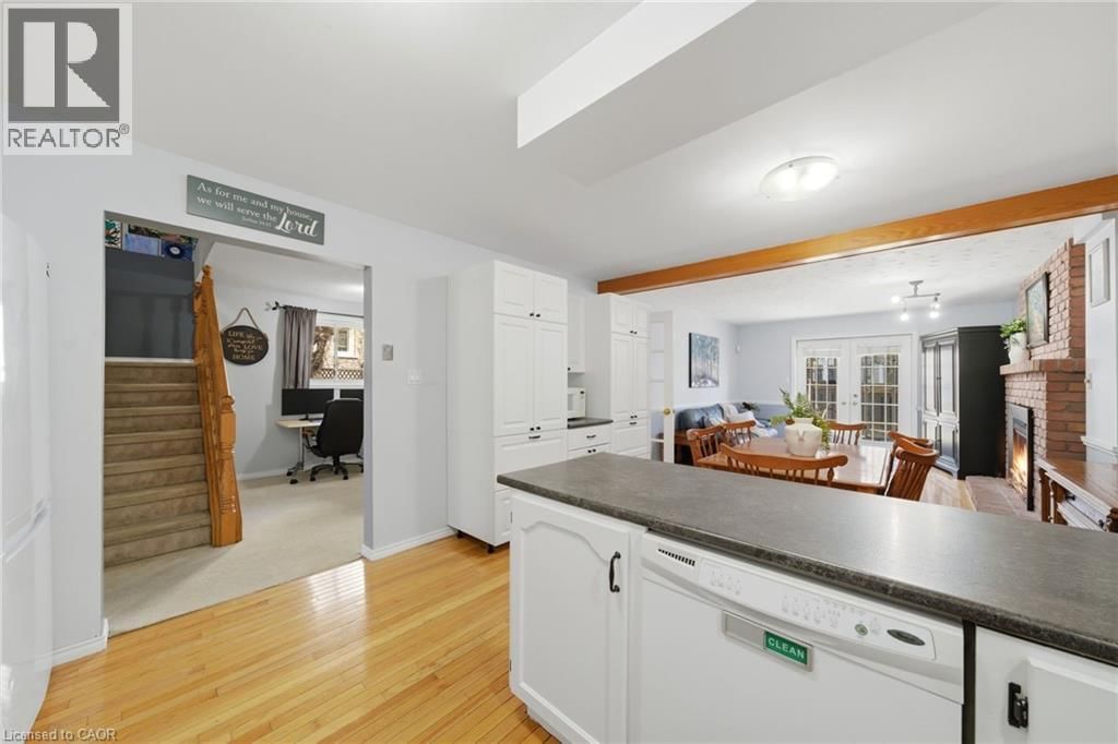 15 FINCH PLACE Image 15