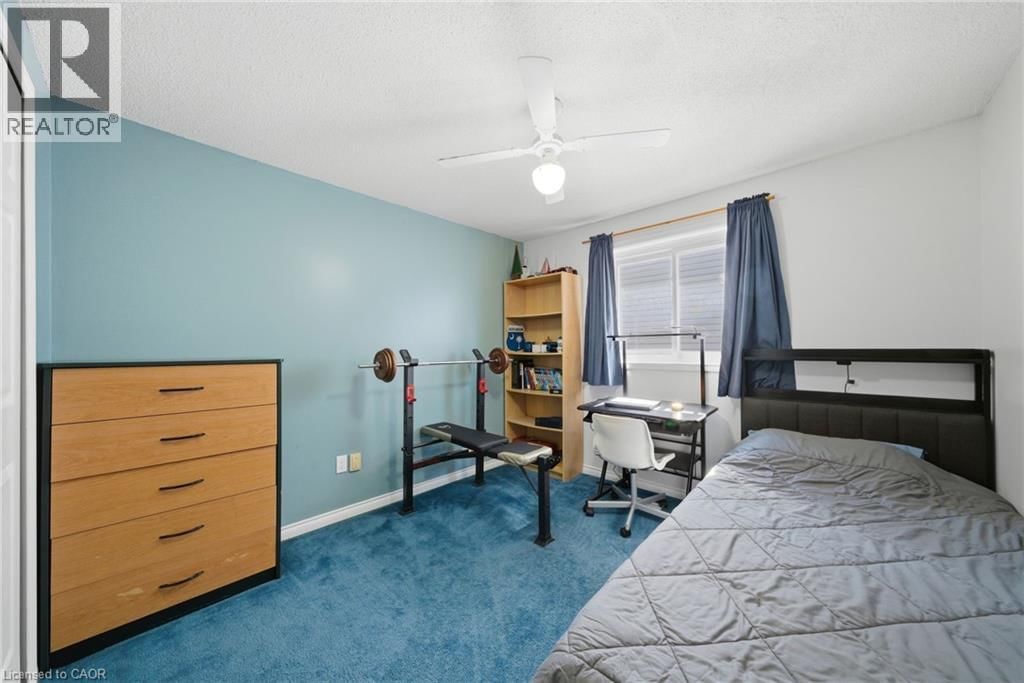 15 FINCH PLACE Image 27