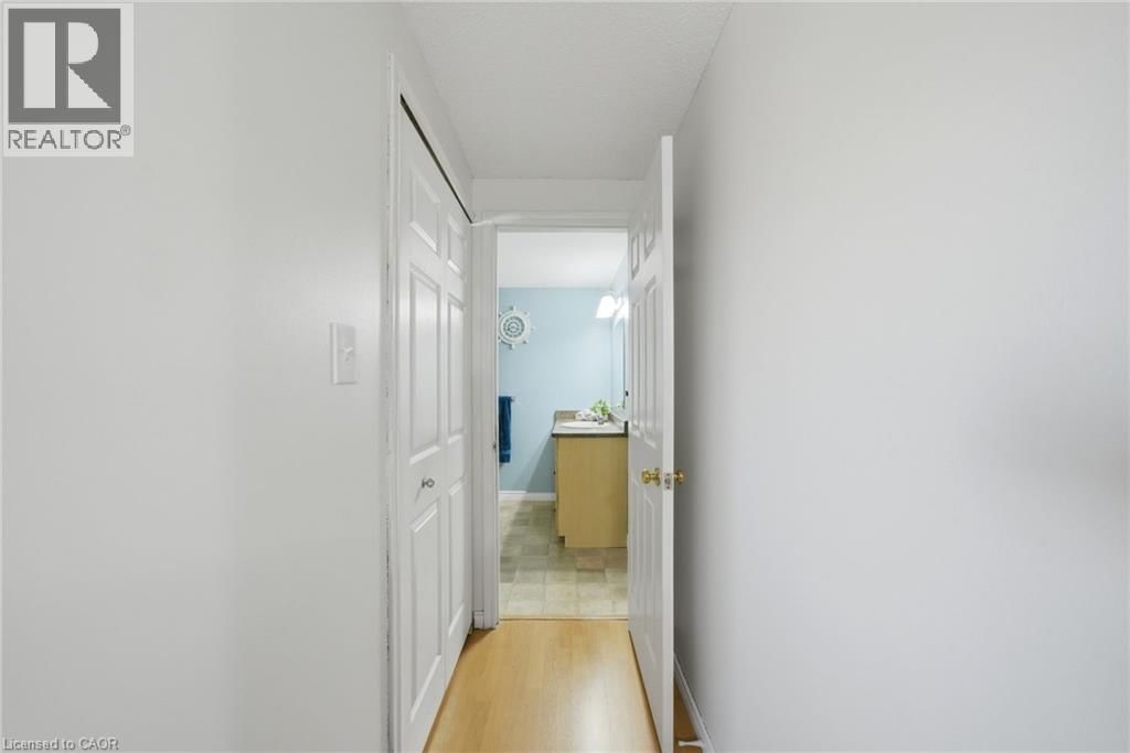 15 FINCH PLACE Image 30