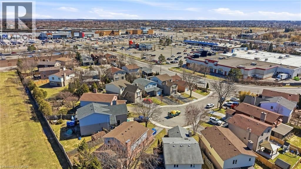 15 FINCH PLACE Image 45