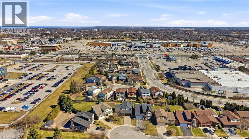 15 FINCH PLACE Image 46