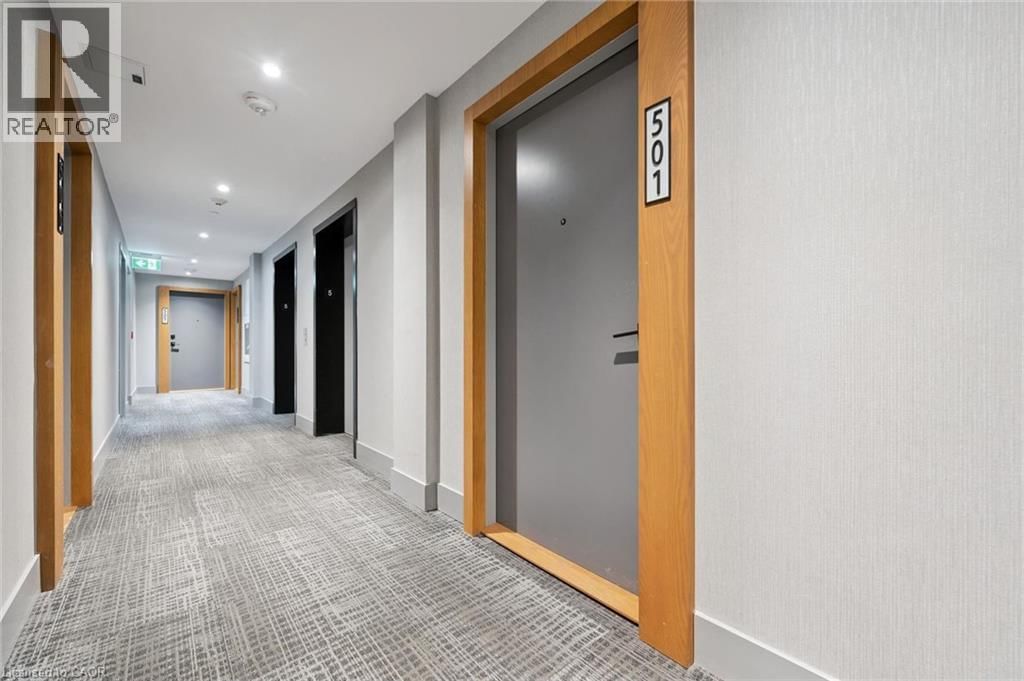 501 - 1888 QUEEN STREET EAST Image 1