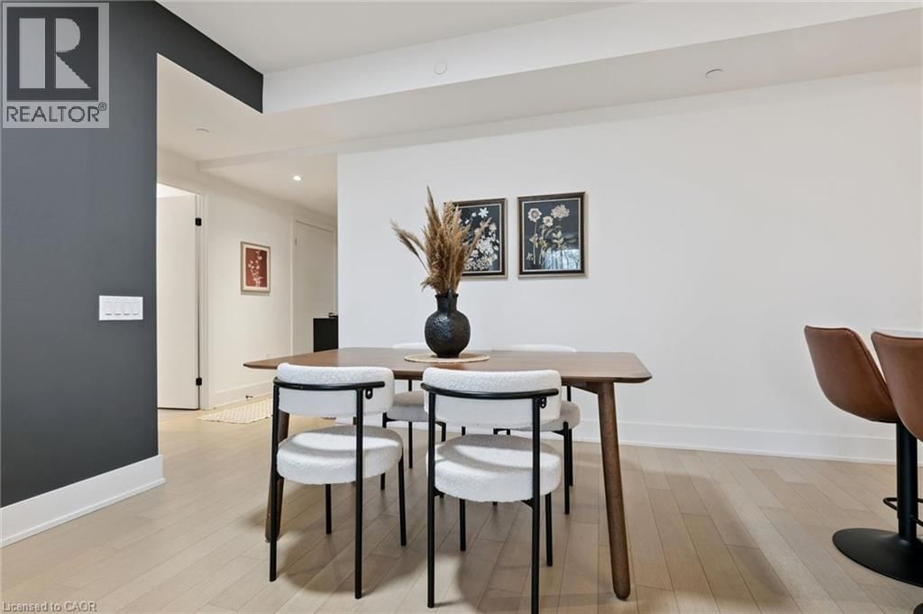 501 - 1888 QUEEN STREET EAST Image 10