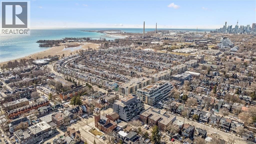 501 - 1888 QUEEN STREET EAST Image 2