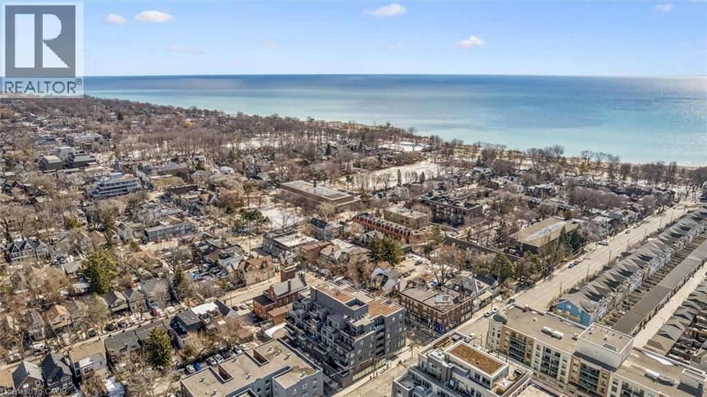 501 - 1888 QUEEN STREET EAST Image 31