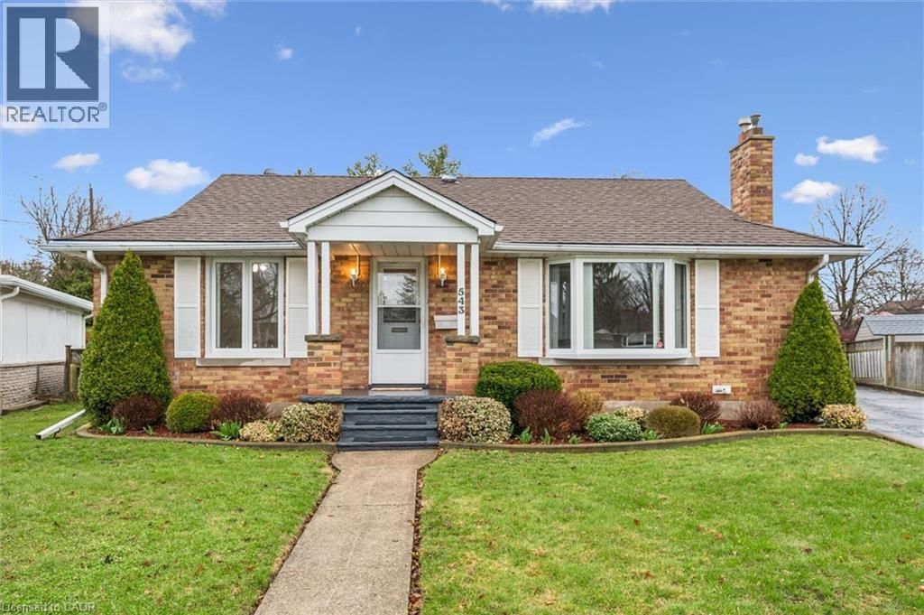 543 PHILIP CRESCENT Image 1