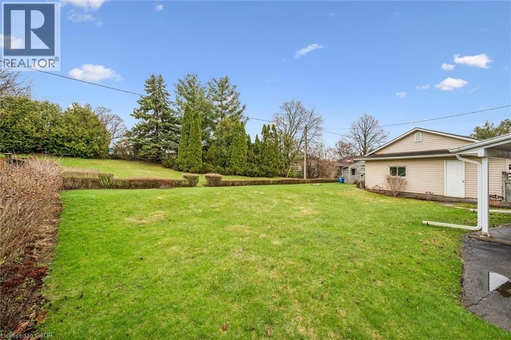 543 PHILIP CRESCENT Image 37