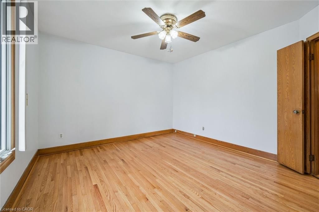 543 PHILIP CRESCENT Image 7